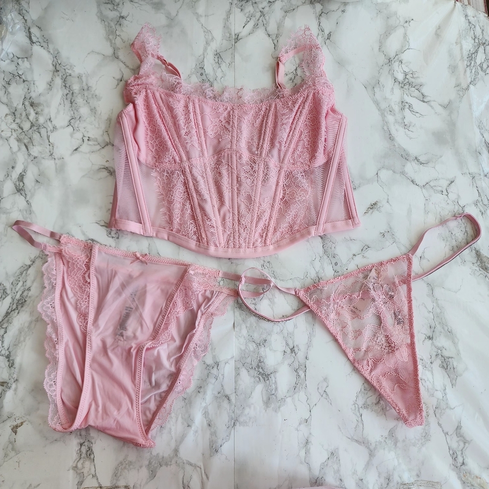 Victoria's Secret Lace Pink Corset Top and Bikini Panty | Thong Panty M